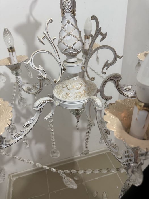 Продам люстра срочно