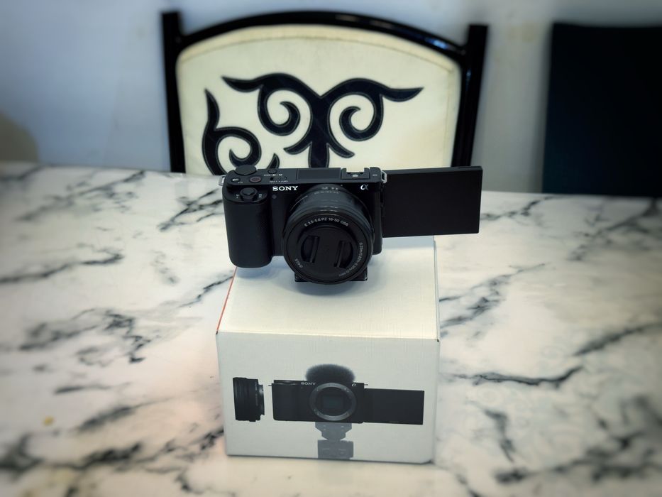 Sony Zv-e10 16-50 kit