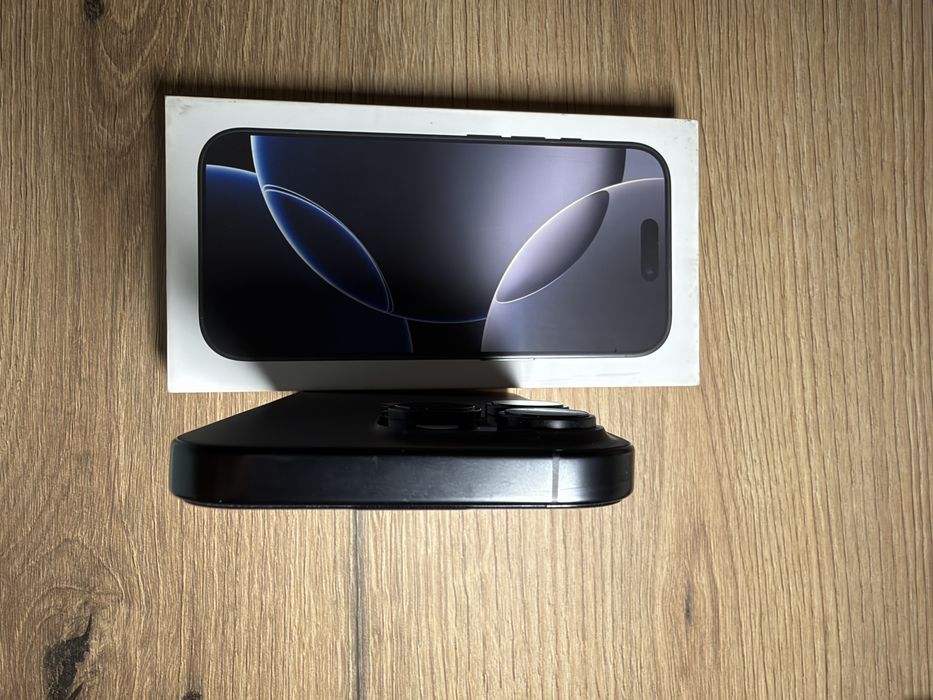 Iphone 16 Pro 128Gb Батерия на 100%