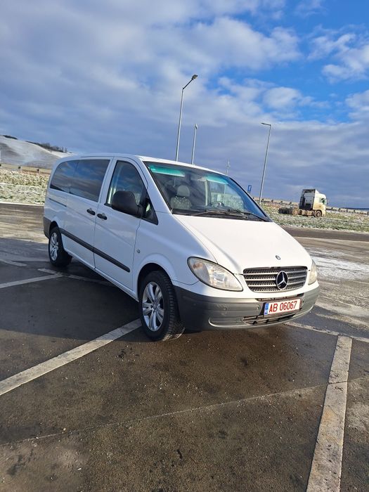 Vito 120  3 locuri ,automat ,motor 3l 204 cp,2008,