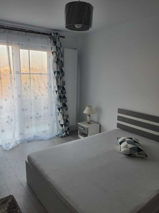 Închiriez apartament 2 camere zona Bulevard Bucuresti