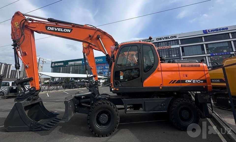 Develon (Doosan) DX210W Балонли экскаватор