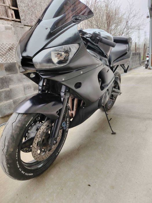 Yamaha YZF-R6 на части