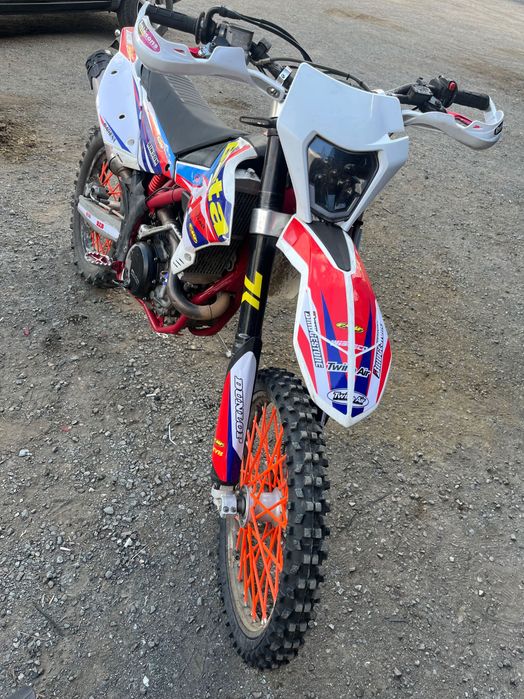 Продава се Beta rr 350 2011година