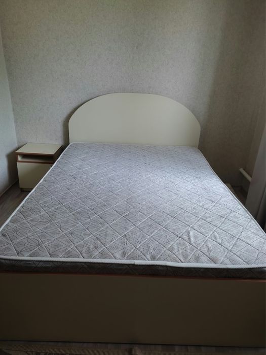 Продам кровать 150*200