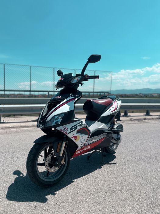 Скутер Aprilia Sr 50 R 2019