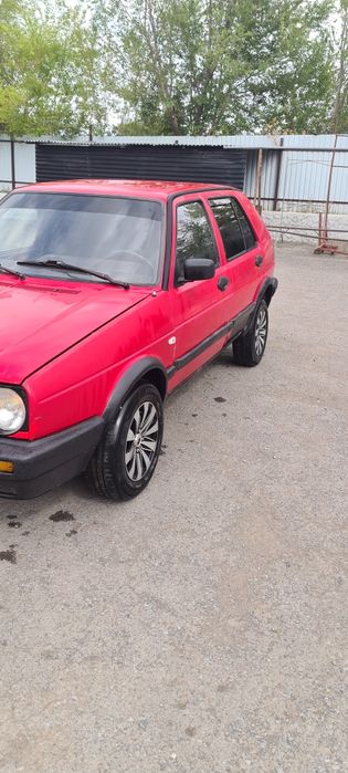 Фольсваген гольф 2