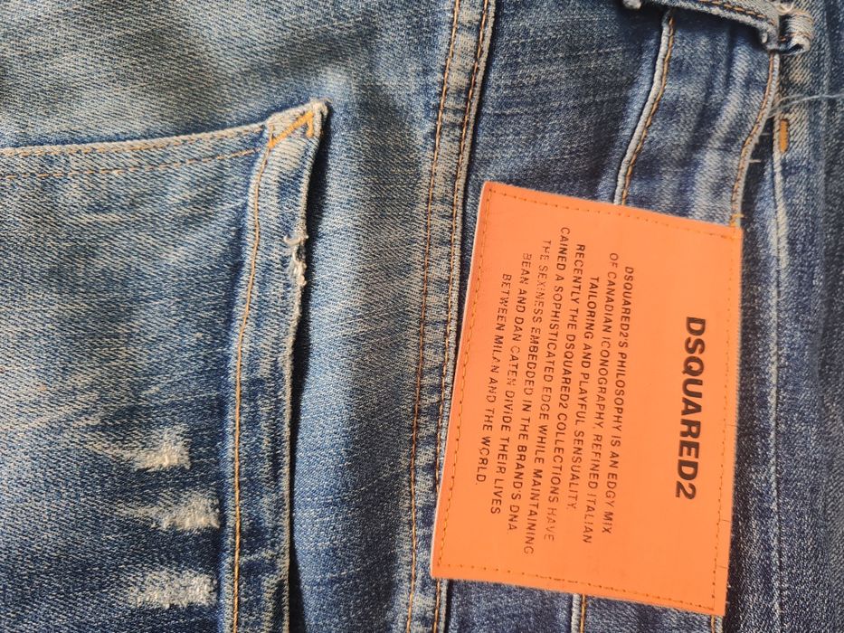 Blugi dsquared2 model nou