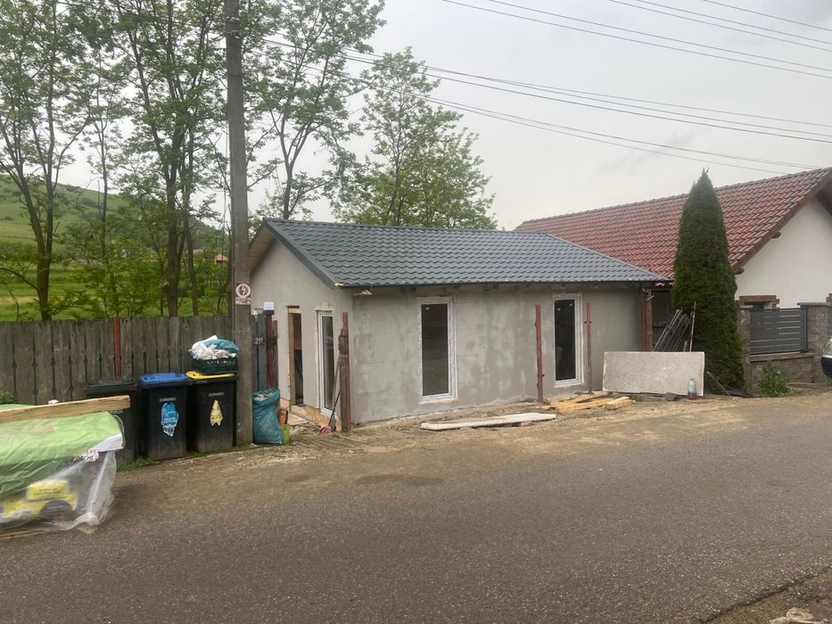 Containere , casute modulare , cabane din lemn