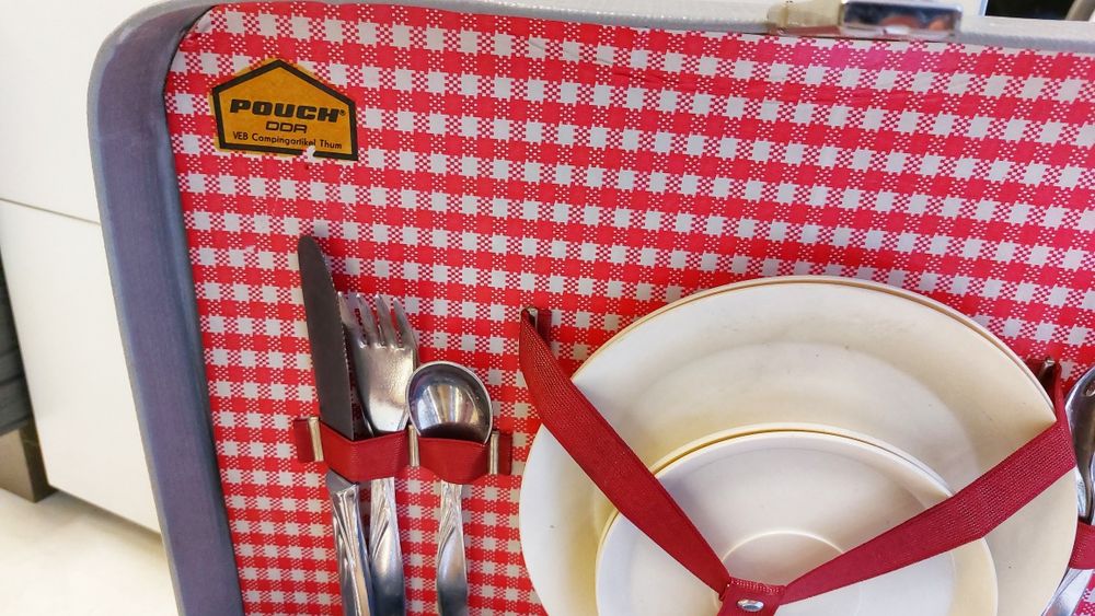 Много стар соц комплект за пикник