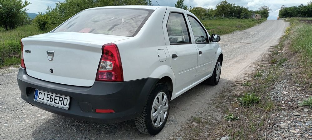 Vand dacia logan