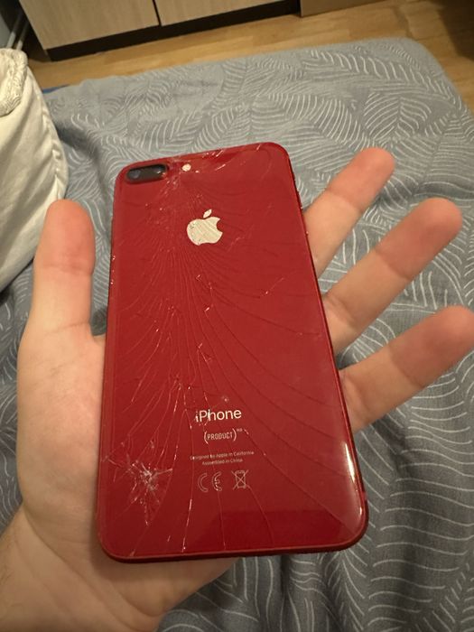 Iphone 8 plus 64гб / 92% капацитет product RED