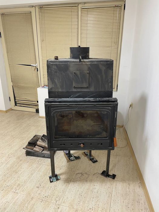 Ъглова камина за вграждане