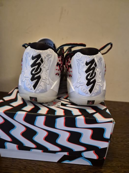 Продавам  маратонки Jordan