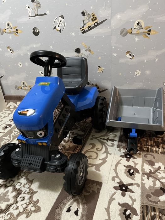 Продам детский трактор