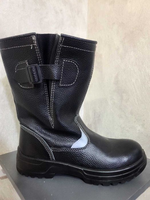 Спецобувь Сапоги с металлическом подноском