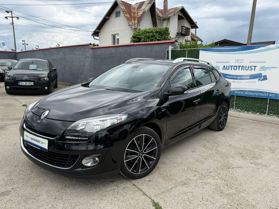 Renault Megane 1.5 dCi 110 CP Euro 5 BOSE Navigatie Clima Garantie 12 Luni