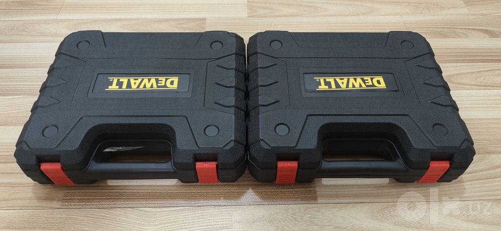 Дрель шуруповерт.
Новый.

Многофункциональная дрель шуруповерт (DeWALT