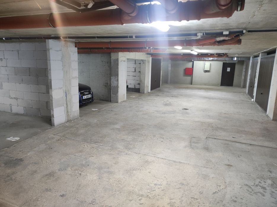 Дава се под наем Гараж / Паркомясто в Бургас, Меден рудник - зона В - 23 кв.м за 76.5 € - Снимка #5