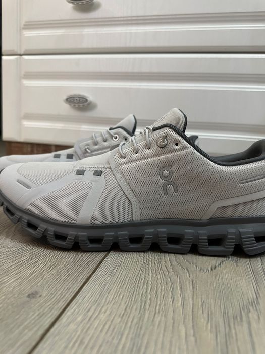 Кроссовки ON. Original