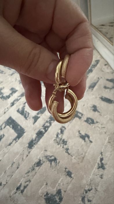 Золотой серьги цепочка