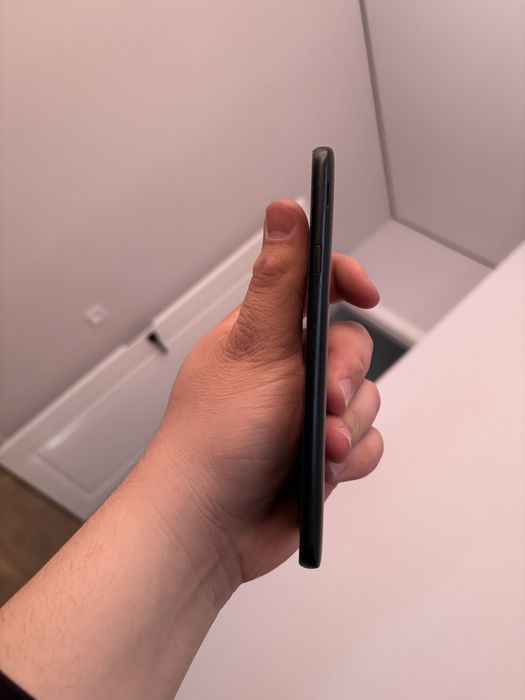 Продам samsung j4. В хорошем состояние.