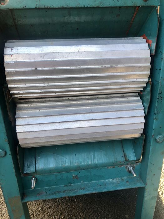 Zdrobitor struguri manual teasc tambur aluminiu