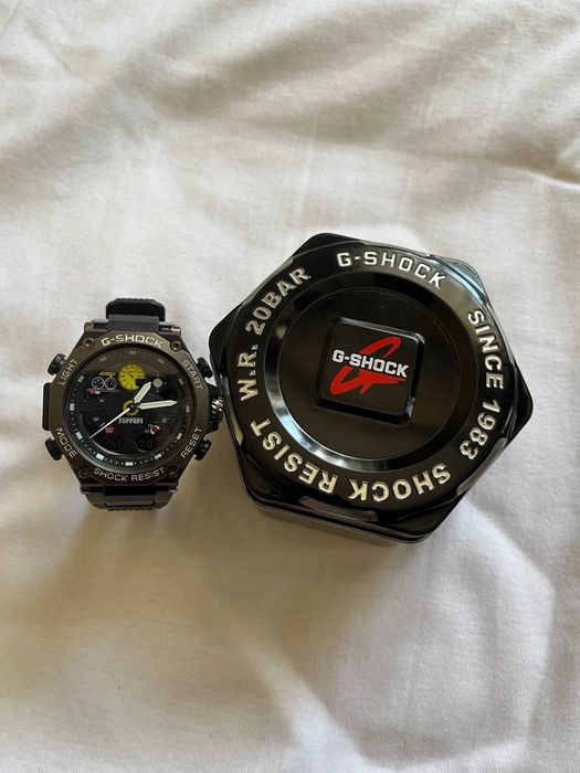 Erkaklar sport soati G-Shock Ferrari Edition (Ideal holatda)