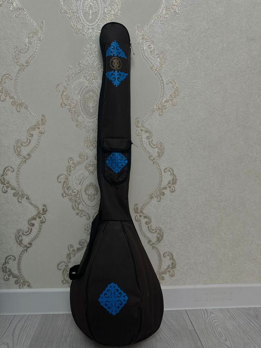 Домбыра сатылады