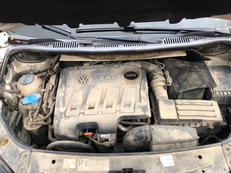 Piese audo din dezmembrări VW Touran (2011-2015)