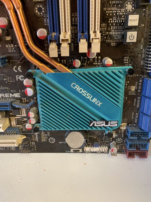 Placă de bază Asus