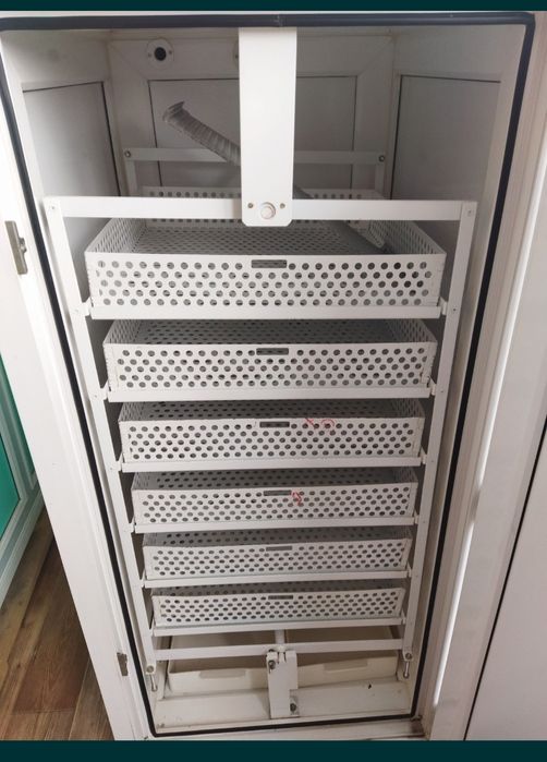 Продам инкубационные шкафы