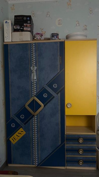 Шкаф диван подставка