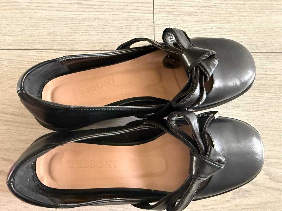 Женская обувь Bessoni