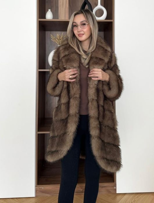 Продам новую шубу из кролика,46 размер.Состояние идеальное