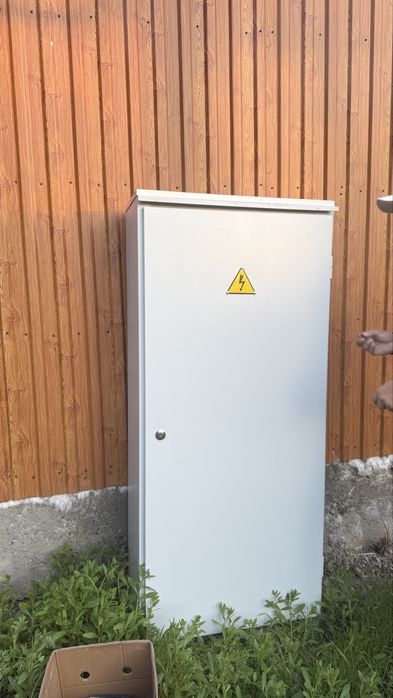 Электрический щит   2шт