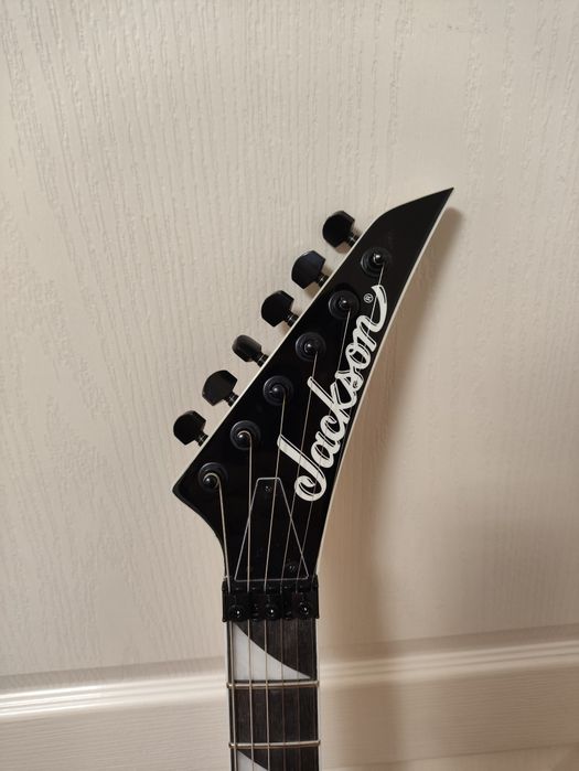 Електрическа китара Jackson JS32 King V БЕЗ КУТИЯ