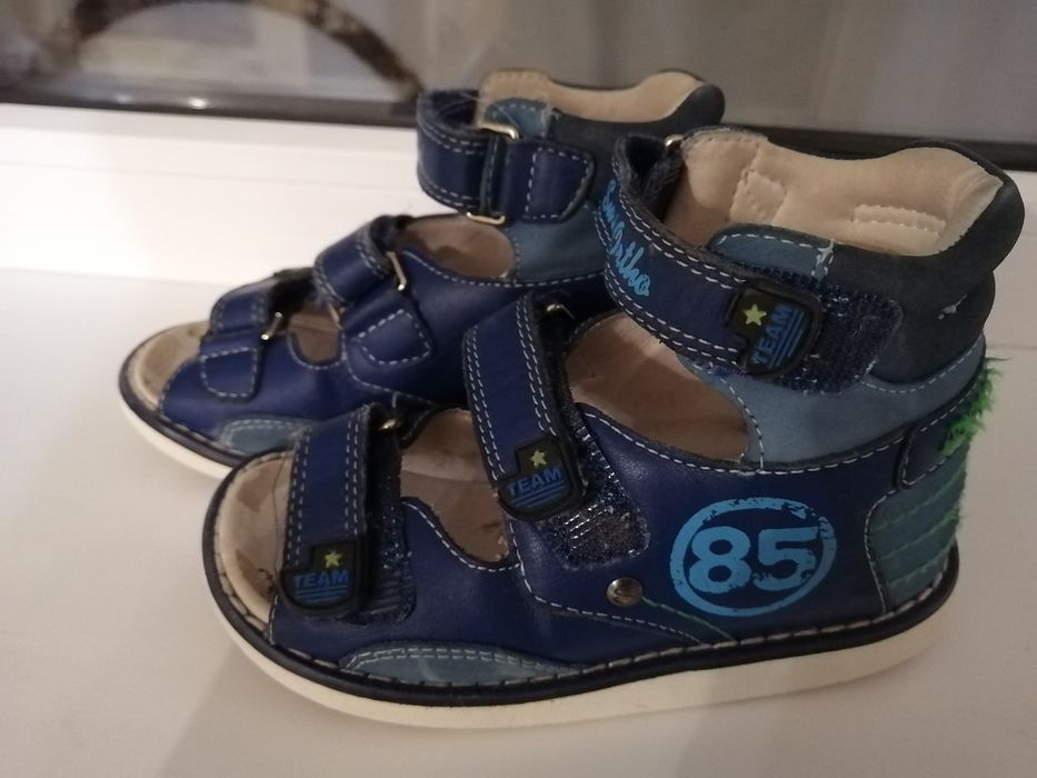 Продам ортопедические сандали