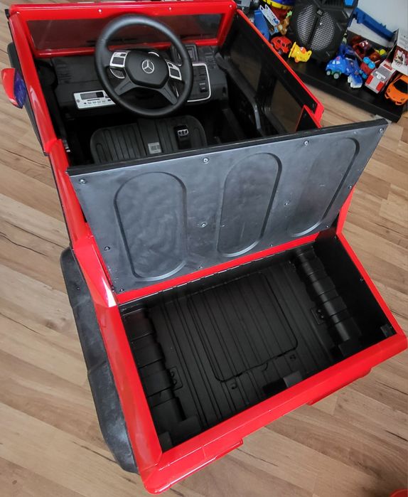 Masinuta electrica Mercedes