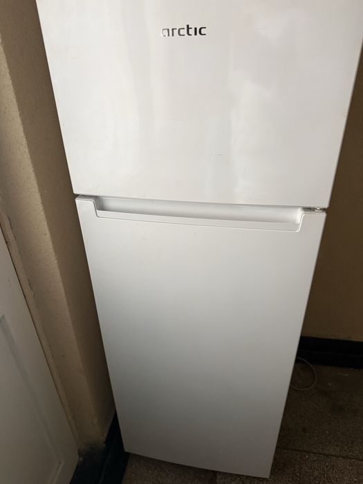 Frifider Arctic folosit rar