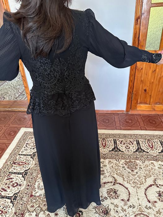 Платье 10000тг продам