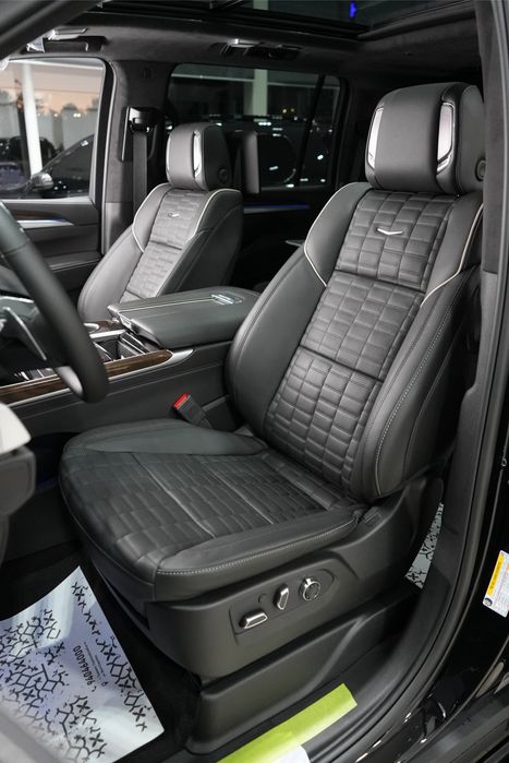Cadillac Escalade platinum sport long