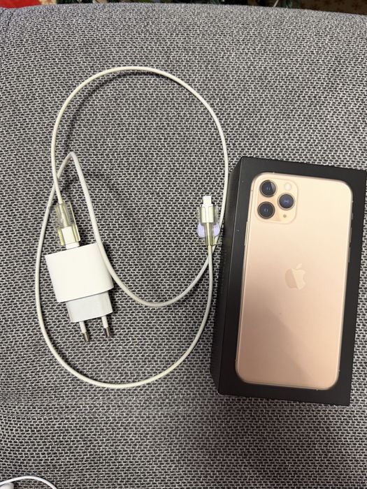 Iphone 11 pro gold