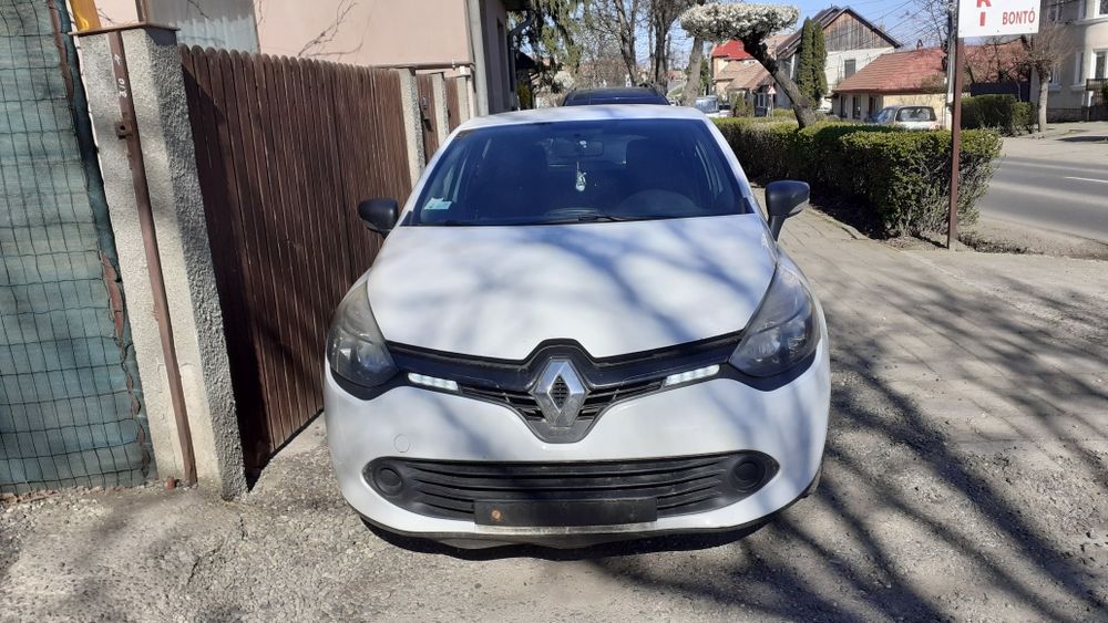Dezmembrez Piese Renault Clio4 din 2013