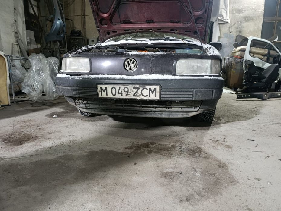 Пассат Б3 по запчастям продаётся