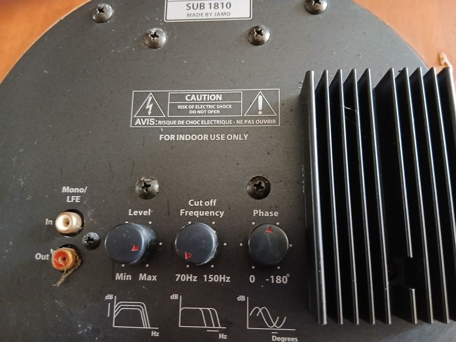 Активен SUB  JAMO SUB 1810 10" 180W за 170EU.