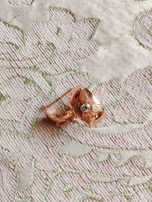 Серьги золотые 585