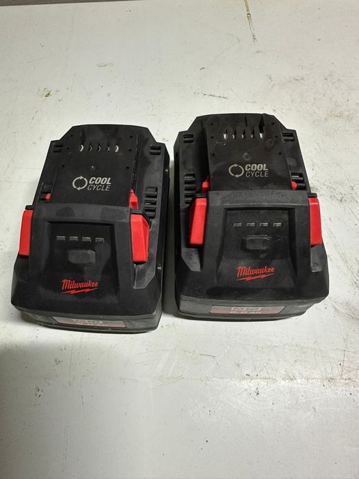 Acumulator Milwaukee M18 8AH REDLITHIUM FORGE