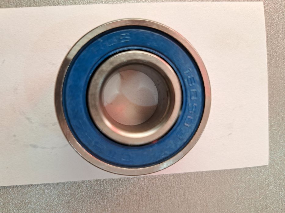 Подшипник шариковый радиальный