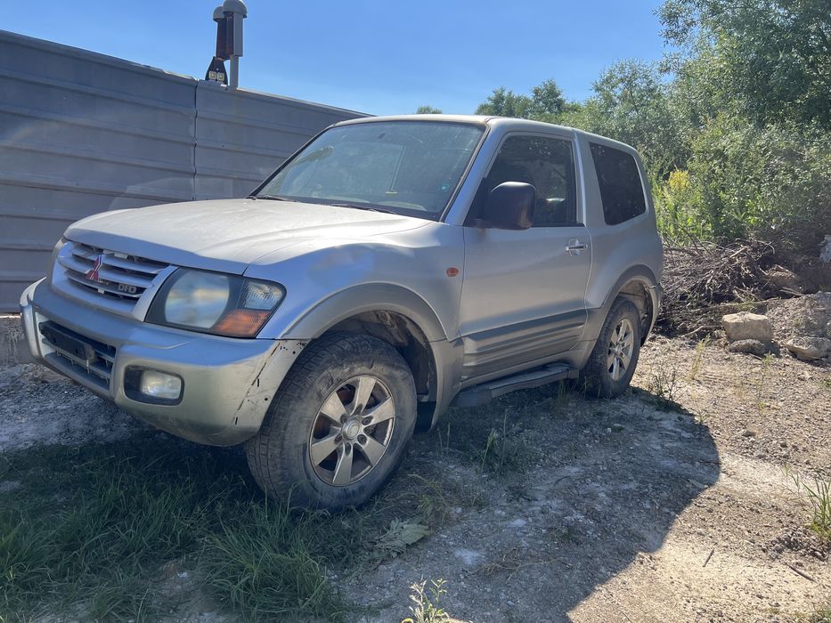 Mitsubishi Pajero 3.2DiD 2002г. На Части